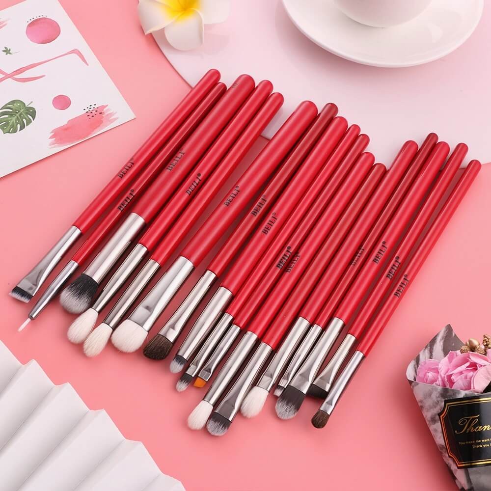 Set 25 pensule make-up Beili Red