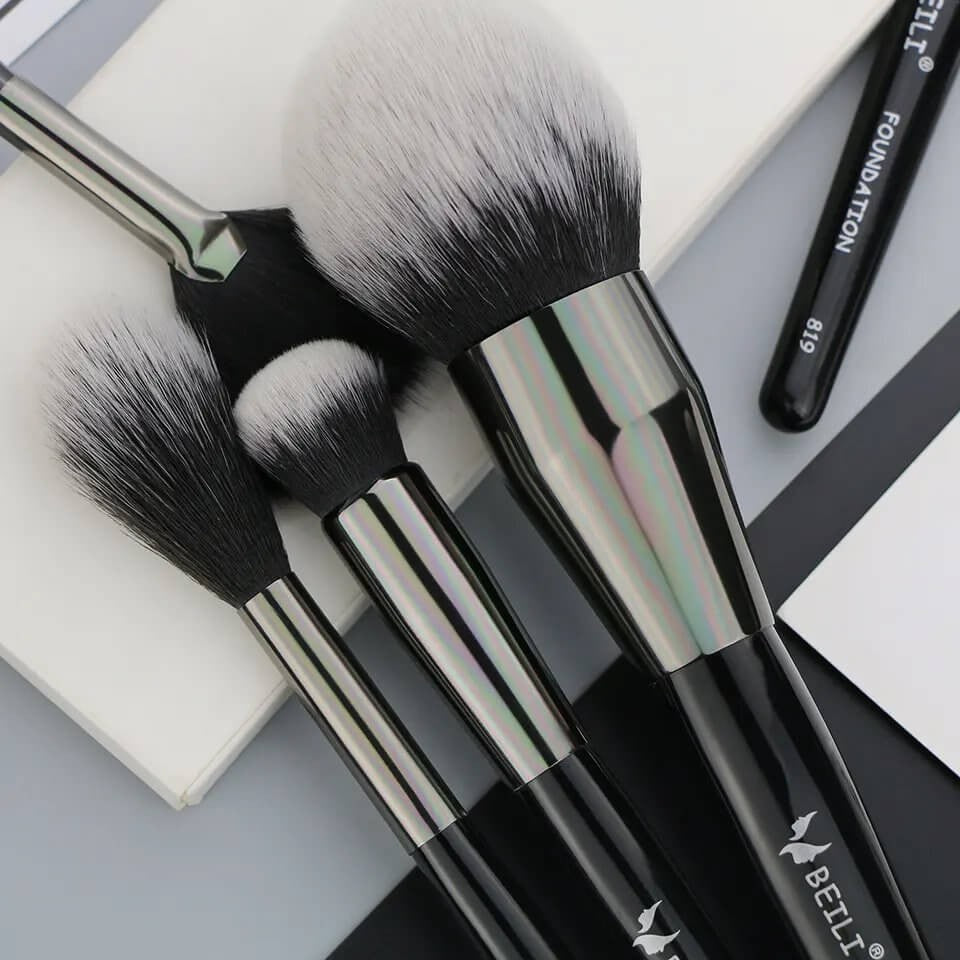 Set 40 pensule make-up Beili Black Professional