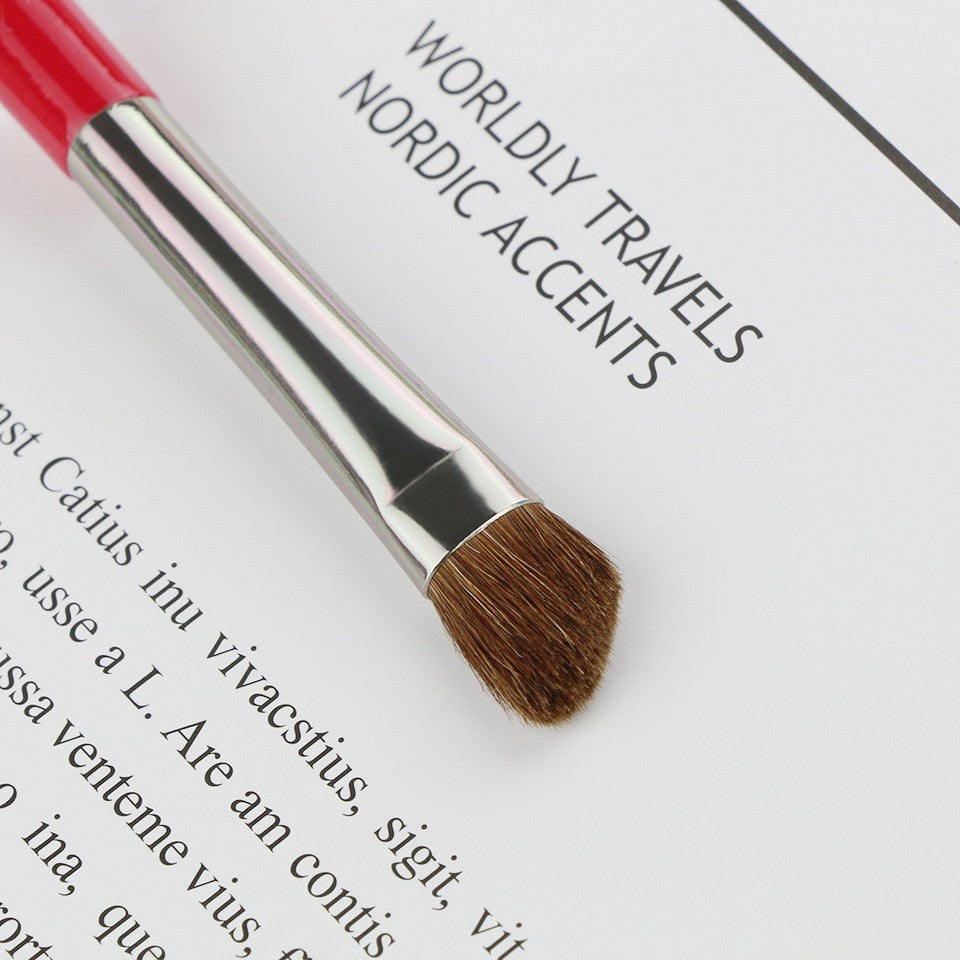 Pensula fard par ponei Beili Red H235