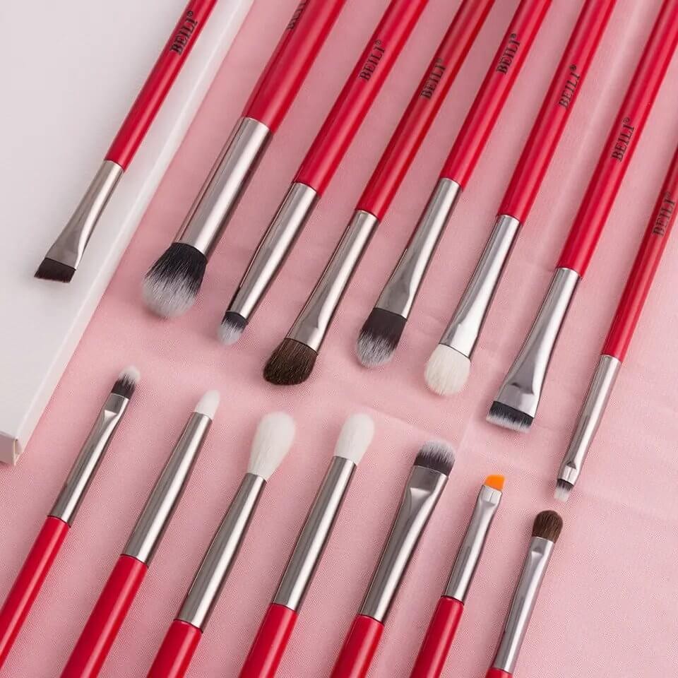 Set 15 pensule make-up Beili Red