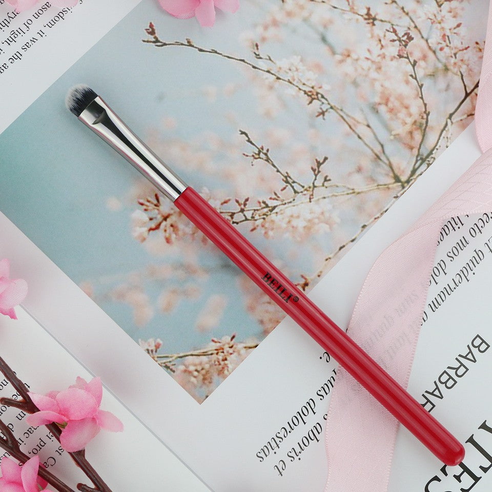 Pensula fard par sintetic Beili Red H226