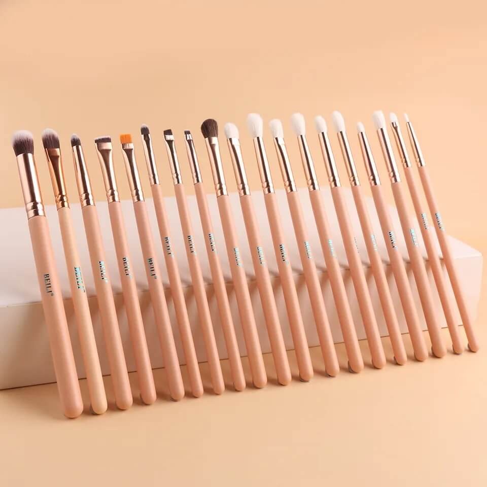 Set 19 pensule make-up Beili Cream