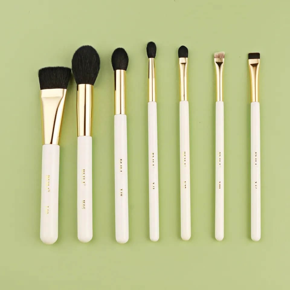 Set 7 pensule make-up Beili White Gold