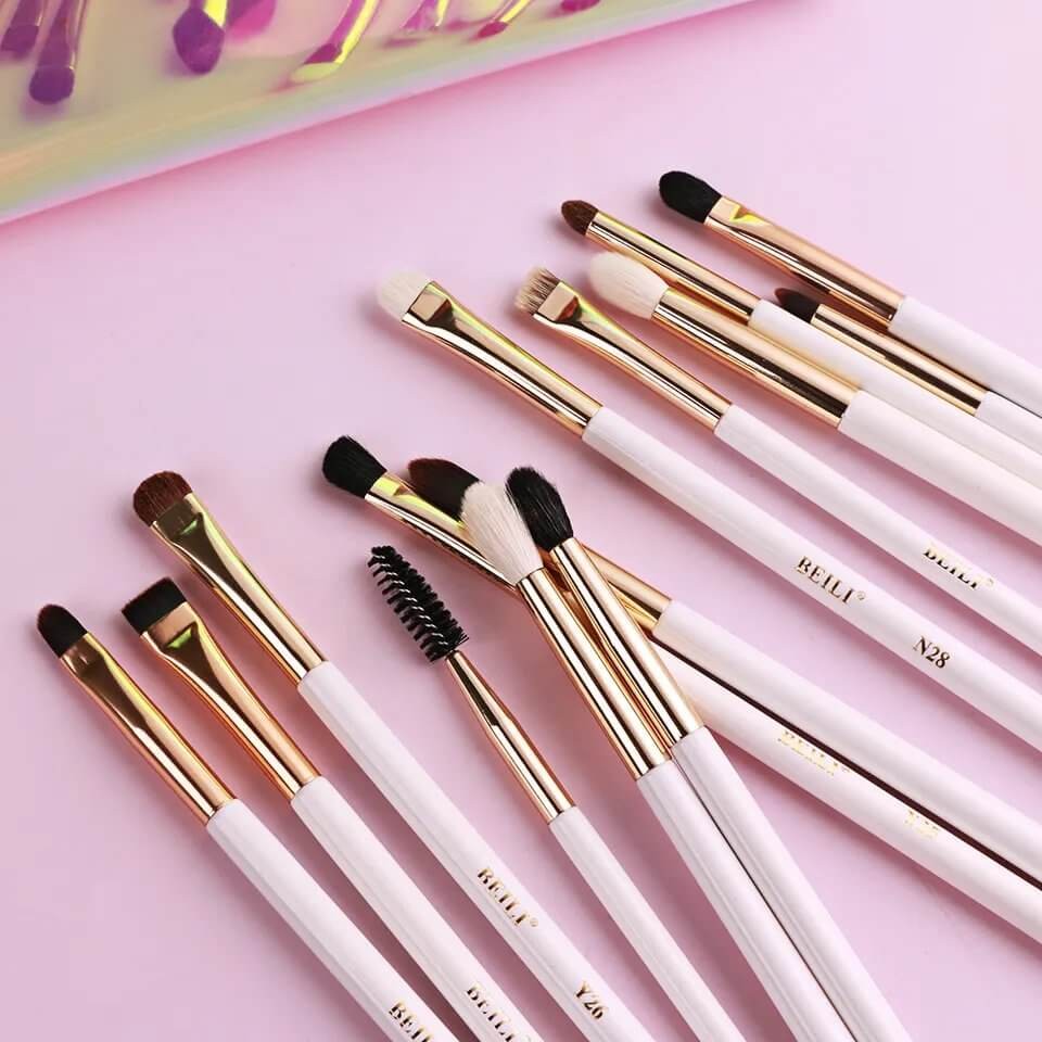 Set 14 pensule make-up Beili White